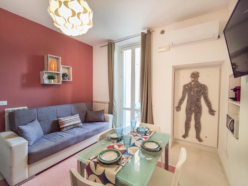 Casa Chiara In Centro Con Corte Privata 산베네데토델트론토 외부 사진