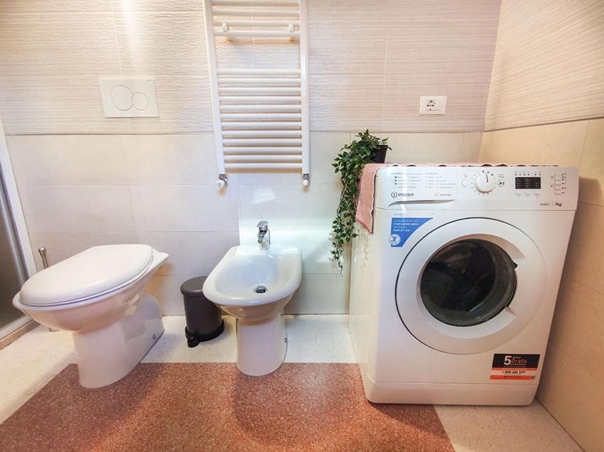 Casa Chiara In Centro Con Corte Privata 산베네데토델트론토 외부 사진